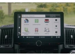 Kenwood DNR992RVS 2-DIN High-End-Navigation 10,1" (25,7 cm)